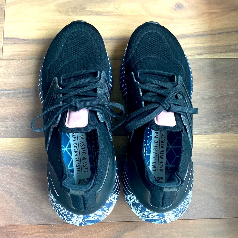 Adidas ultraboost sneakers